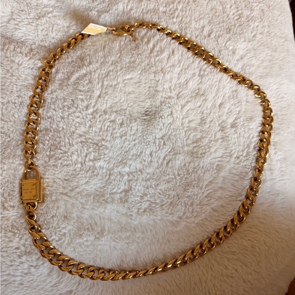 Michael Kors Cuban metal Gold Chain Necklace